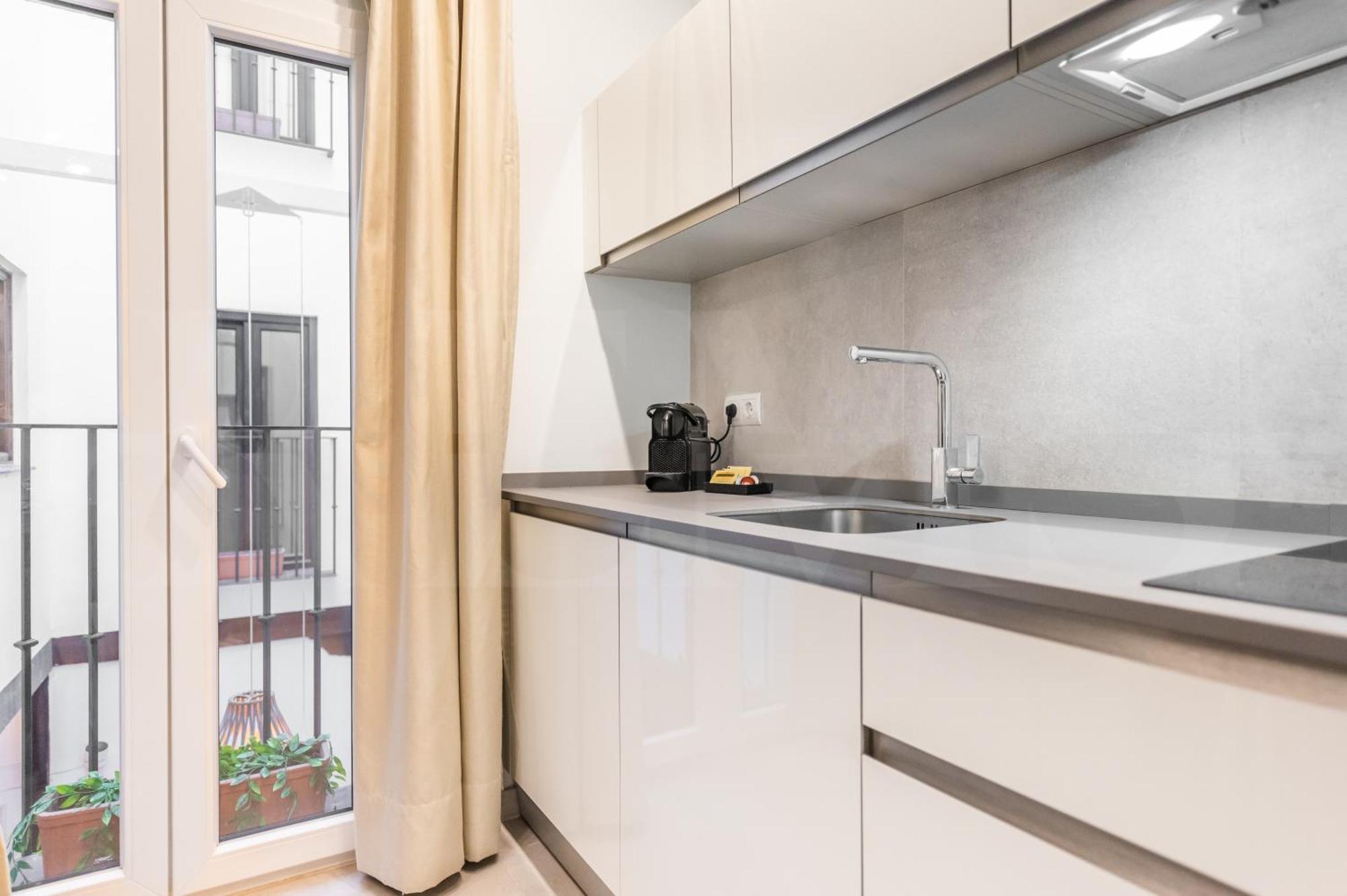 Intimate Studio In The Heart Of Malaga By Rems Luaran gambar